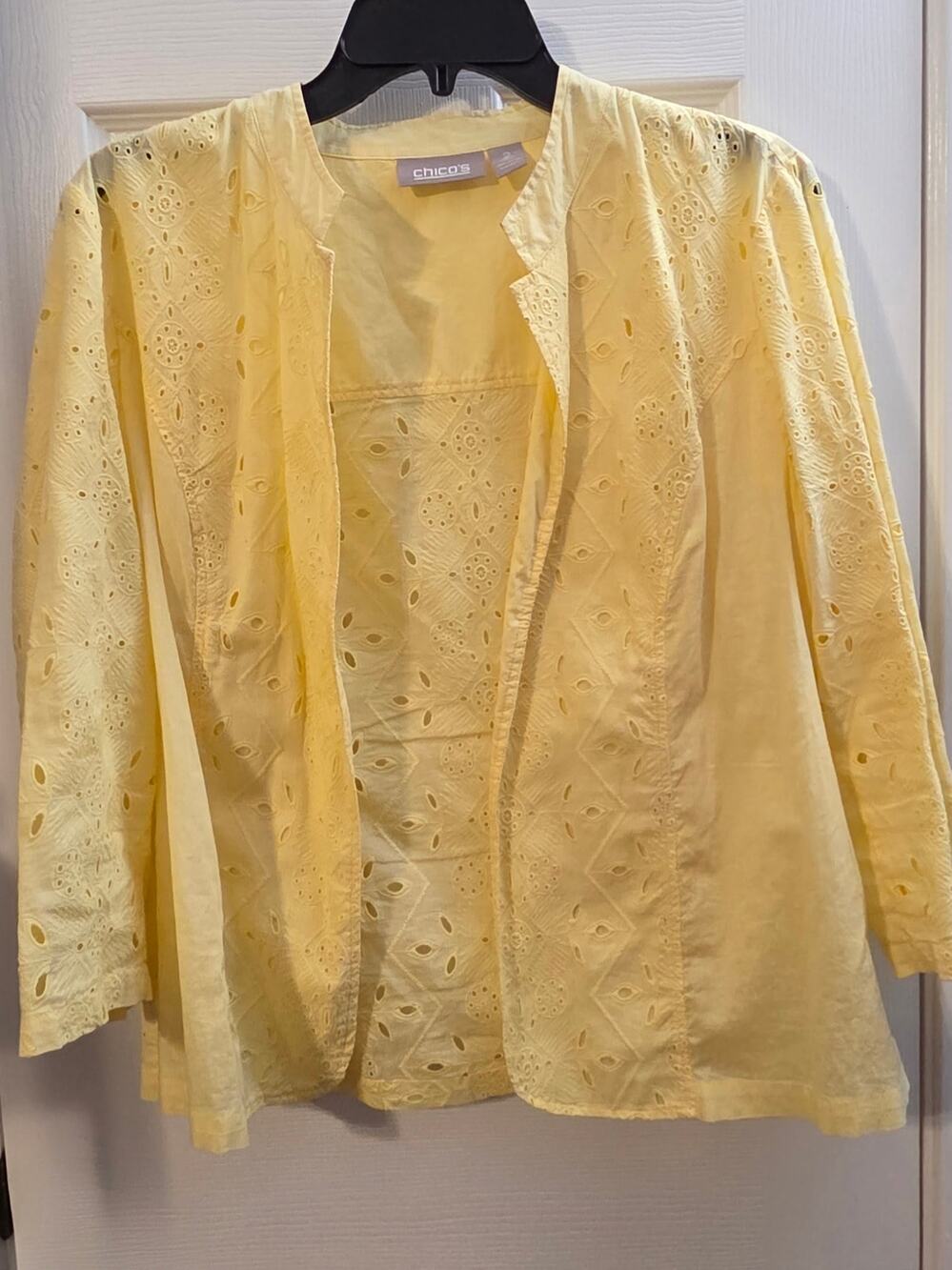 Chico’s Size 2 (Medium) Yellow Eyelet Embroidered Open Front Top